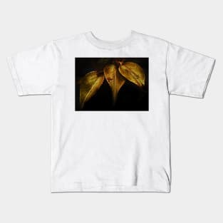 gold vine leaves Kids T-Shirt